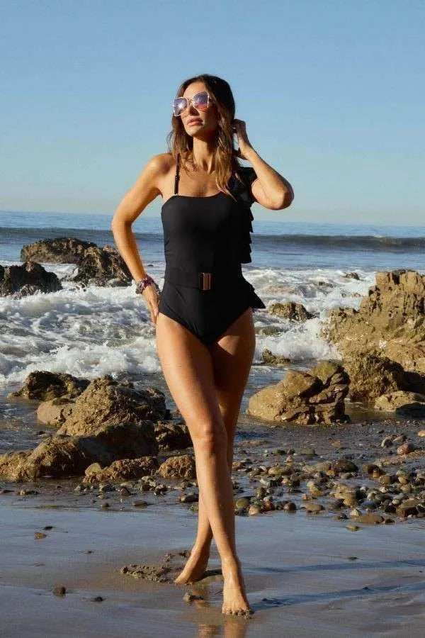 Davi & Dani Solid One Shoulder Ruffle One Piece Swimsuit - Trendsi - Flyclothing LLC