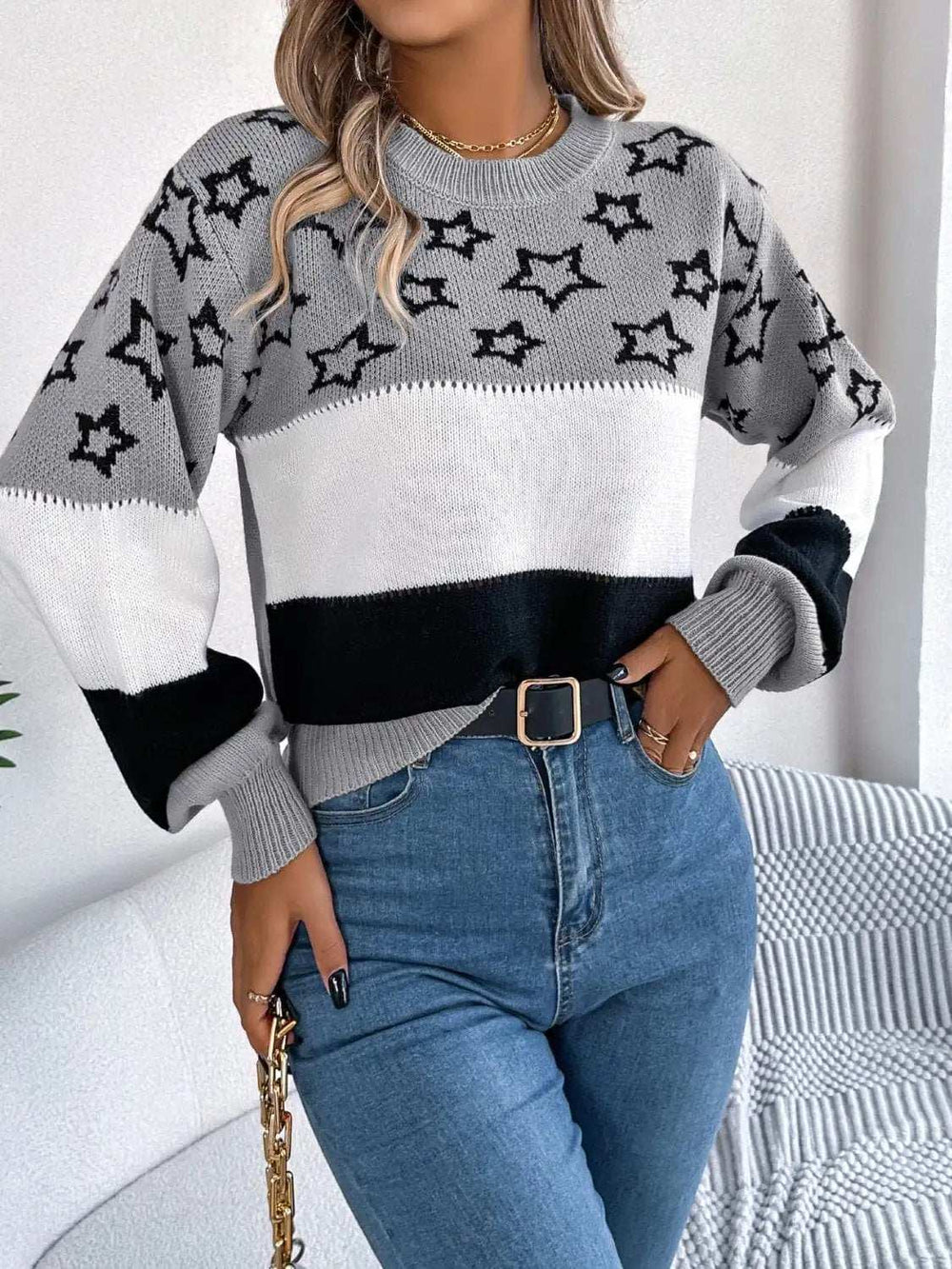Star Contrast Round Neck Sweater - Trendsi - Flyclothing LLC