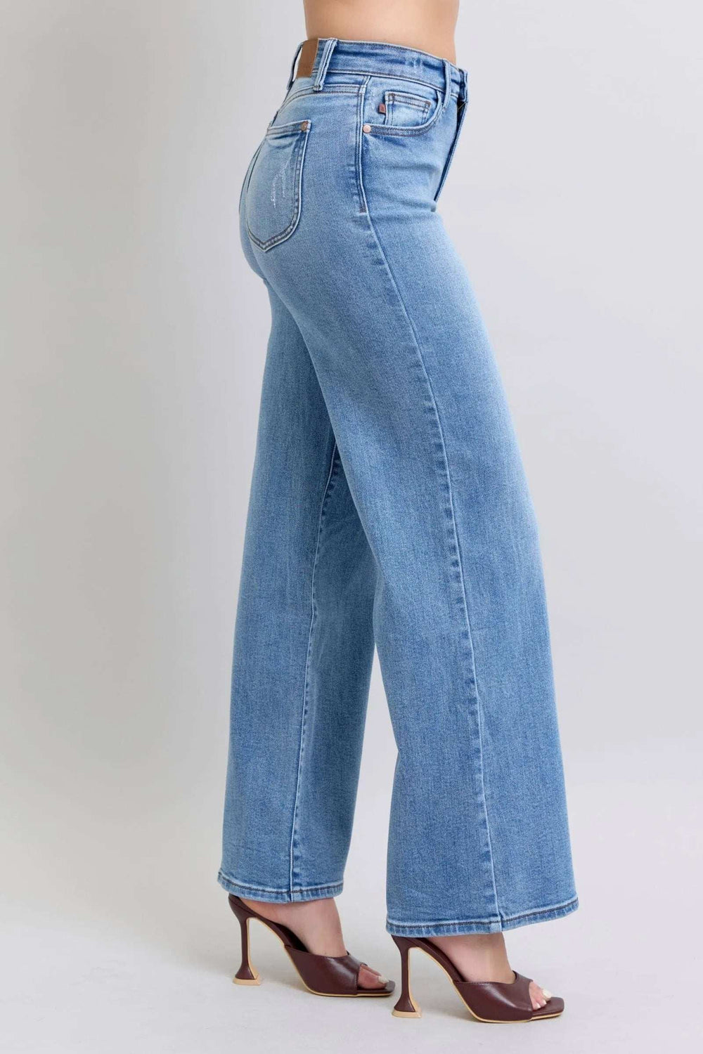 Judy Blue Full Size Wide Leg Jeans with Pockets - Trendsi - Flyclothing LLC