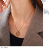 18K Gold-Plated Stainless Steel Flower Pendant Necklace - Trendsi - Flyclothing LLC