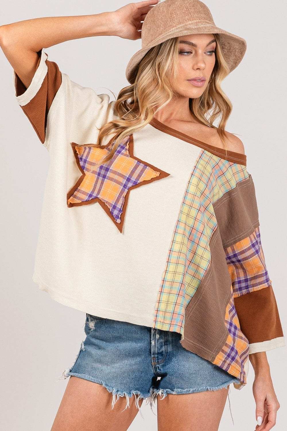 SAGE + FIG Round Neck Plaid Star Patch T-Shirt - Trendsi - Flyclothing LLC