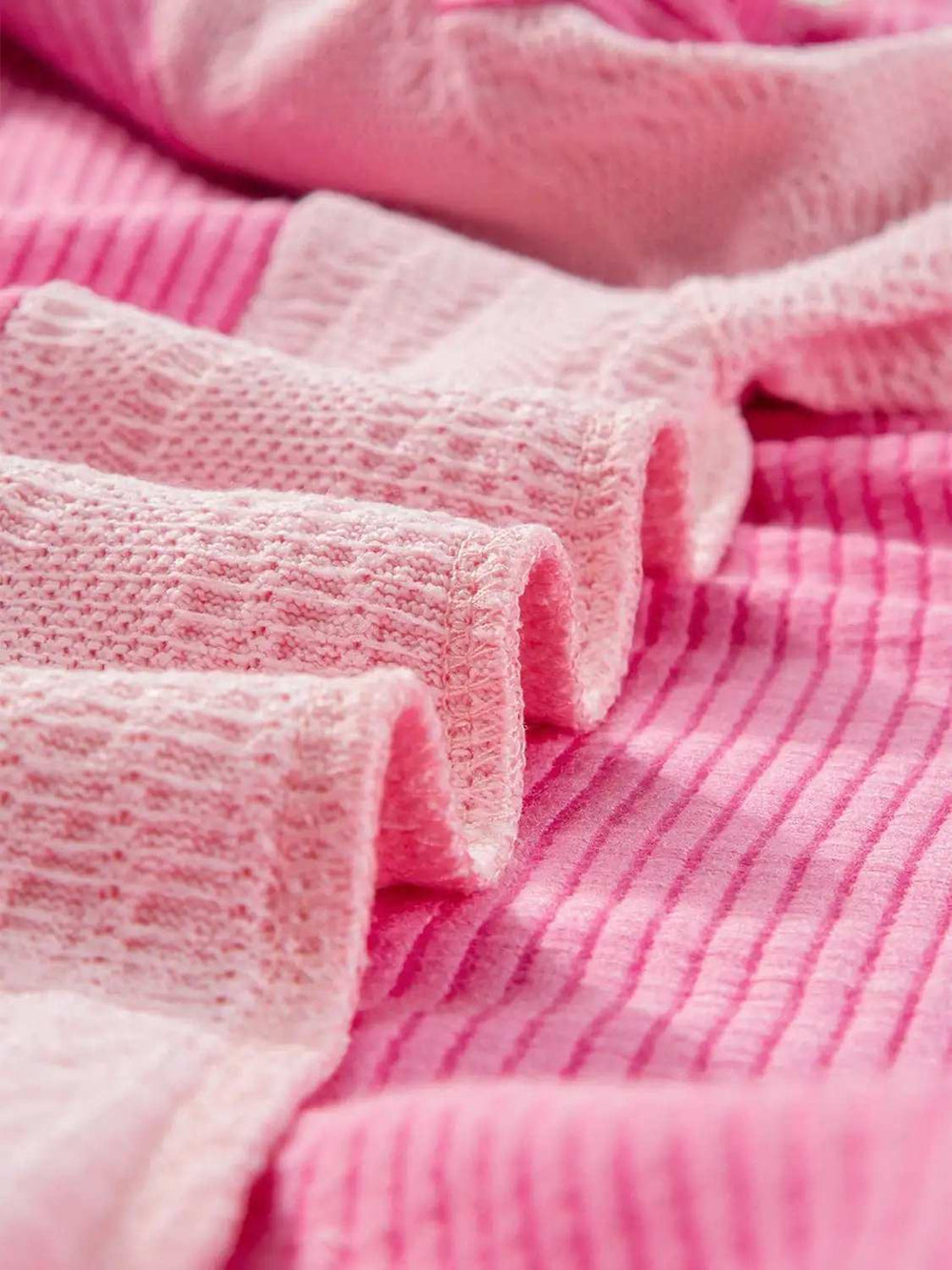 Exposed Seam Contrast Round Neck Sweatshirt - Trendsi - Flyclothing LLC