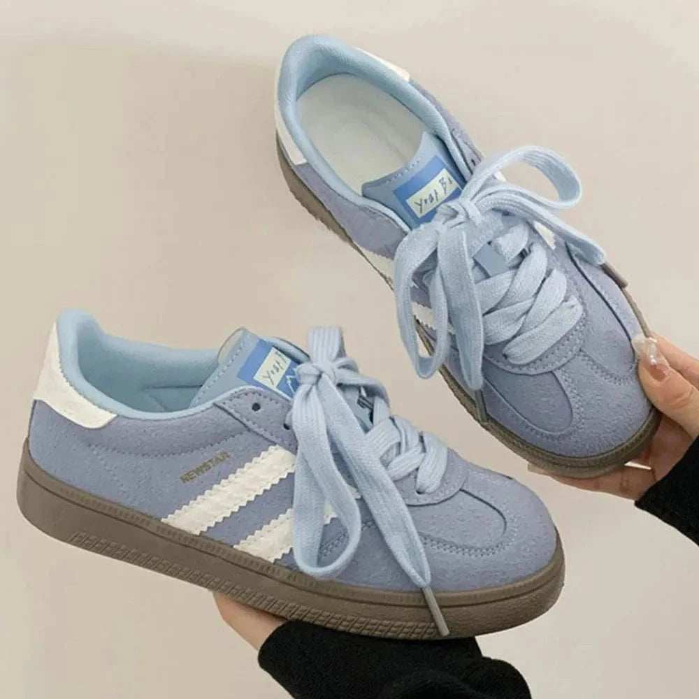 Contrast Round Toe Flat Sneakers - Trendsi - Flyclothing LLC