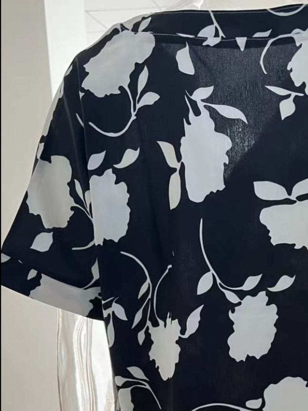 Full Size Printed Notched Short Sleeve Blouse - Trendsi - Flyclothing LLC