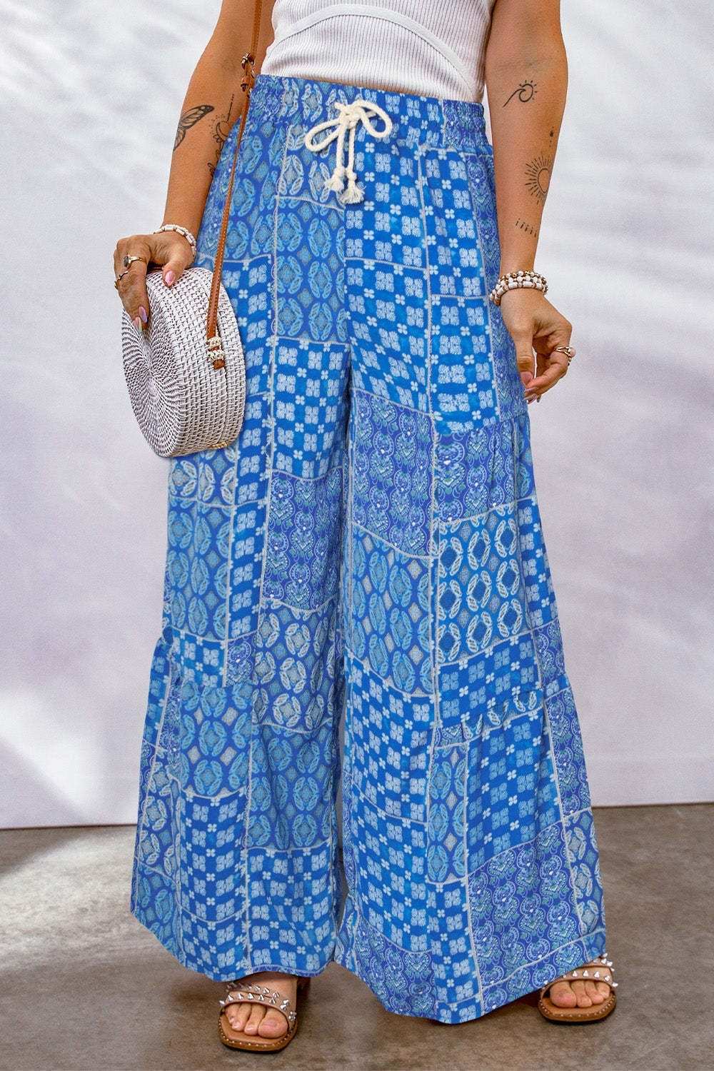 Full Size Drawstring Printed Wide Leg Pants - Trendsi - Flyclothing LLC