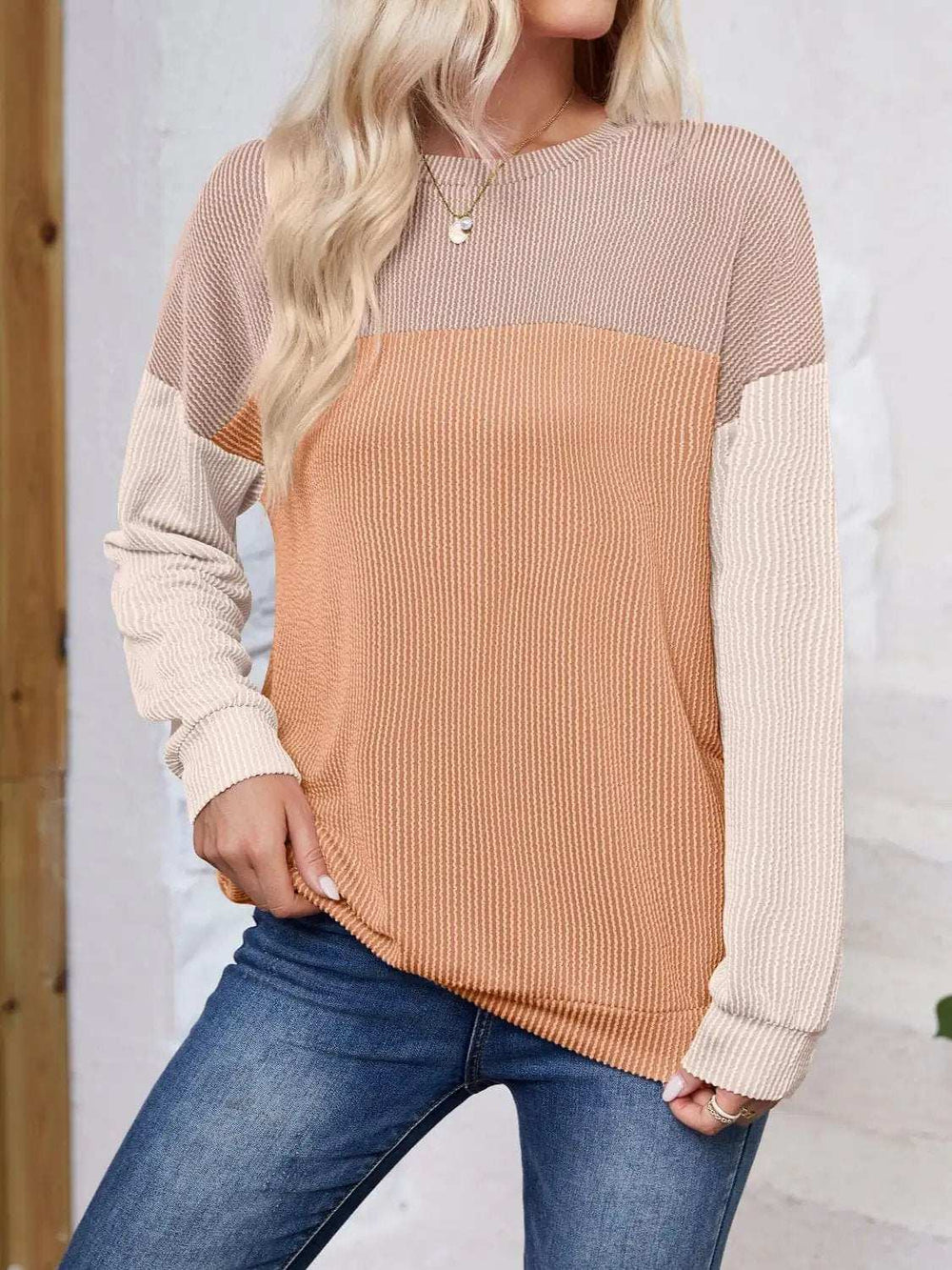 Color Block Round Neck Long Sleeve Sweatshirt - Trendsi - Flyclothing LLC