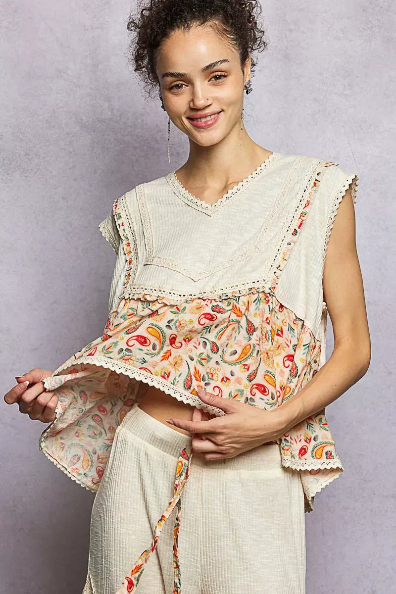 POL Lace Detail Floral Cropped Ruffled Top - Trendsi - Flyclothing LLC