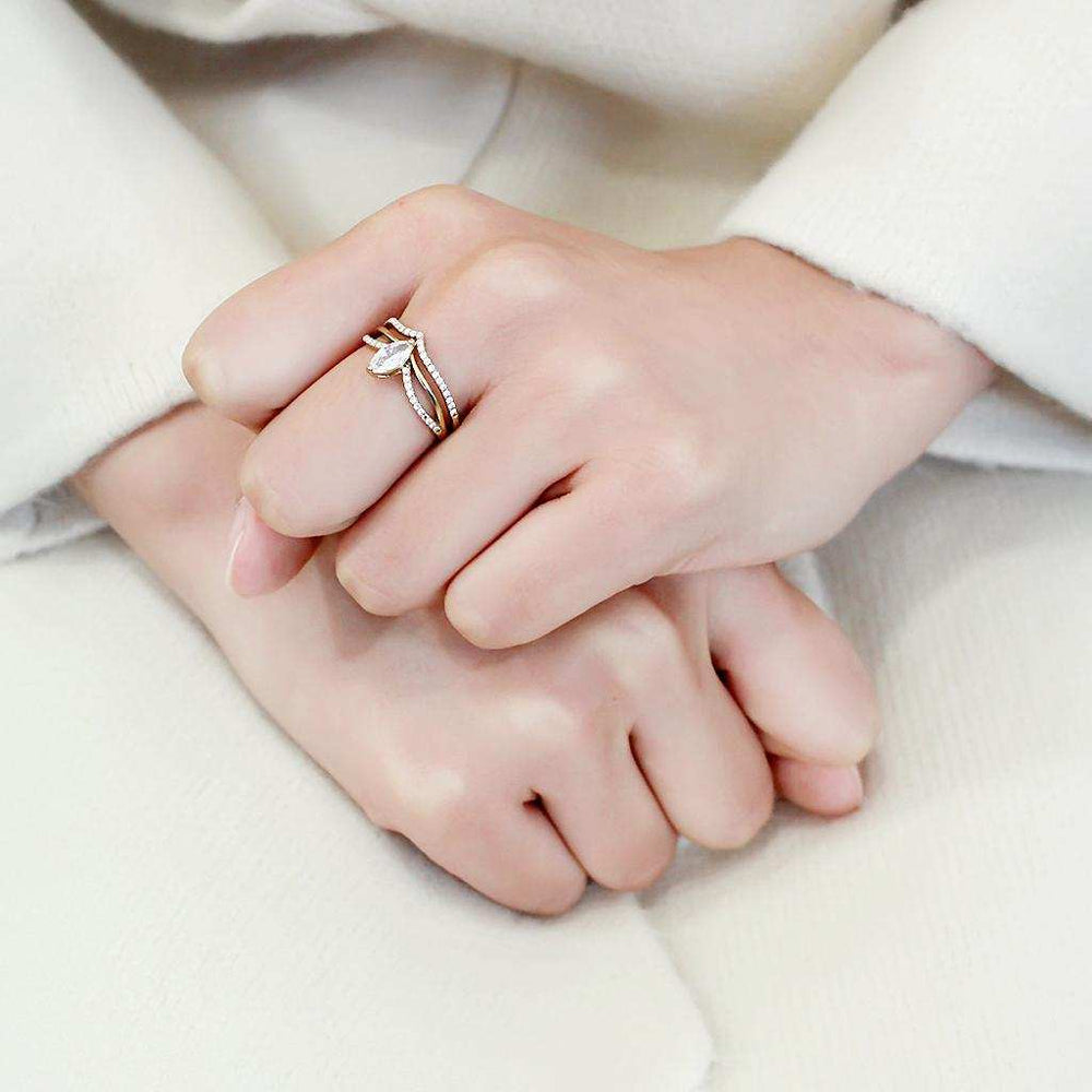 DA276 - IP Gold(Ion Plating) Stainless Steel Ring with AAA Grade CZ in Clear - Alamode - Flyclothing LLC