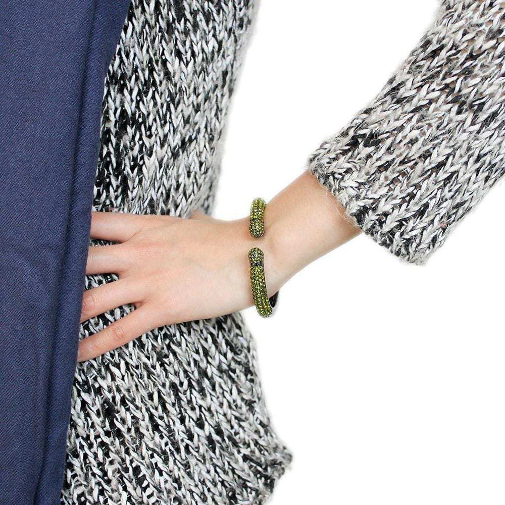 LO4284 - TIN Cobalt Black Brass Bangle with Top Grade Crystal in Olivine color - Alamode - Flyclothing LLC
