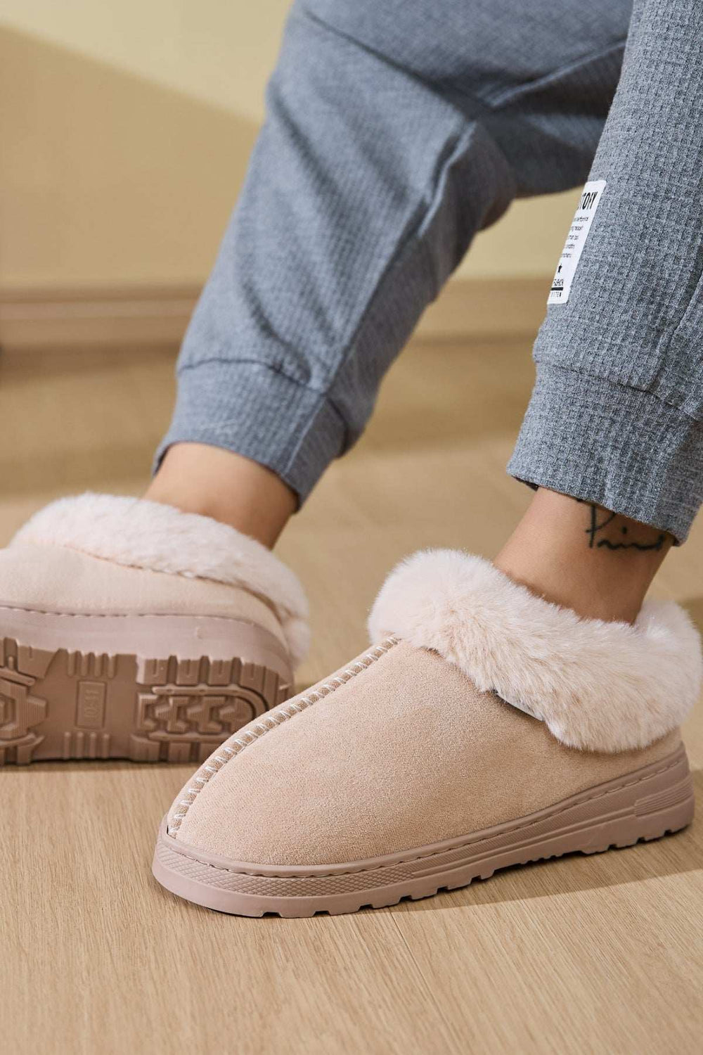 Faux Fur Round Toe Platform Slippers - Trendsi - Flyclothing LLC