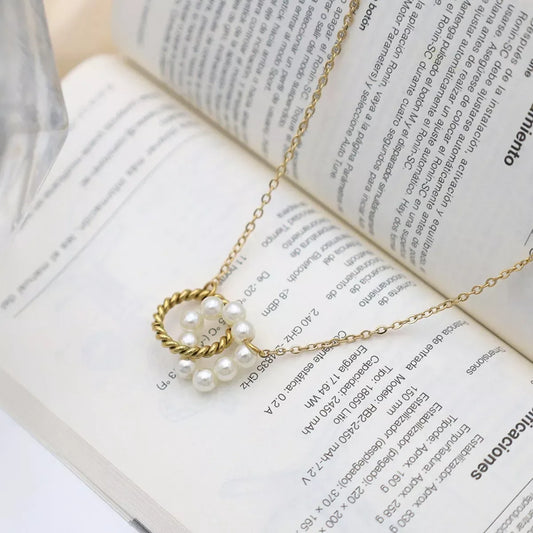 18K Gold-Plated Pearl Twisted Pendant Necklace - Trendsi - Flyclothing LLC