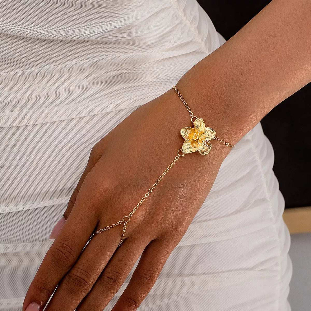 18K Gold-Plated Chain Flower Bracelet - Trendsi - Flyclothing LLC