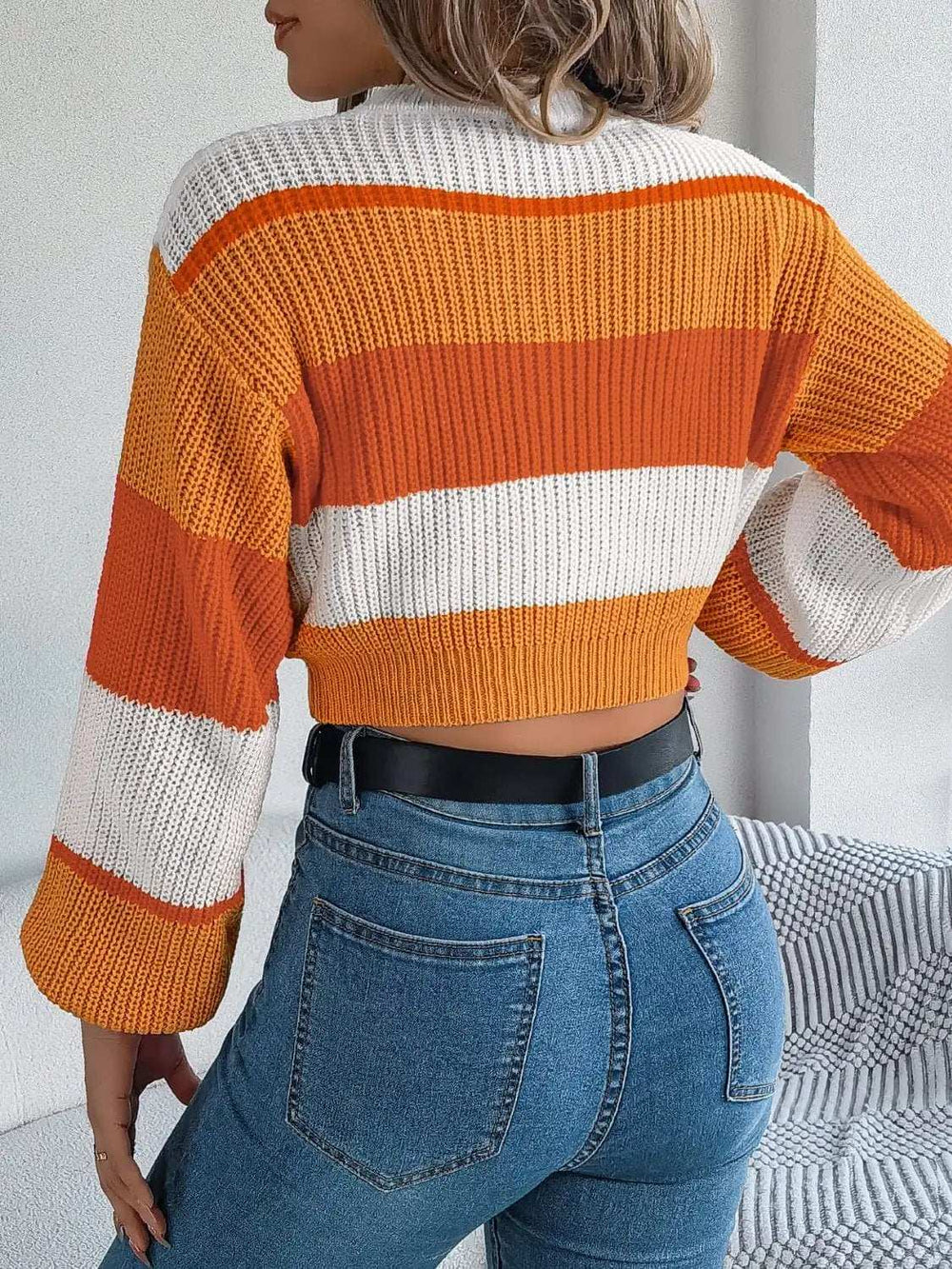 Color Block Round Neck Cropped Sweater - Trendsi - Flyclothing LLC