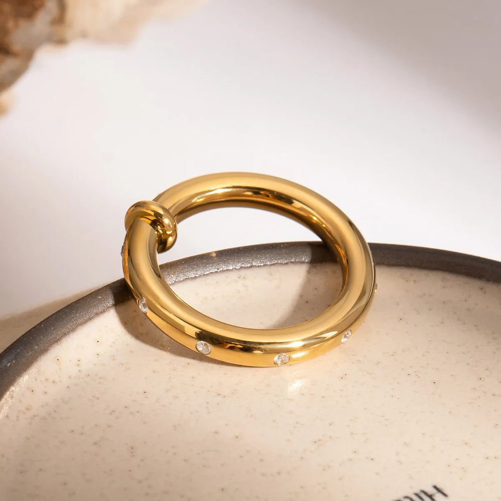 bf6ecdec-599e-41e7-9085-437de58ef264-Max-Origin