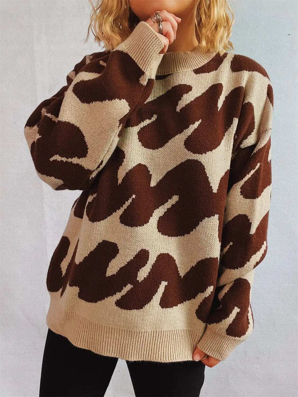 Contrast Round Neck Long Sleeve Sweater - Trendsi - Flyclothing LLC