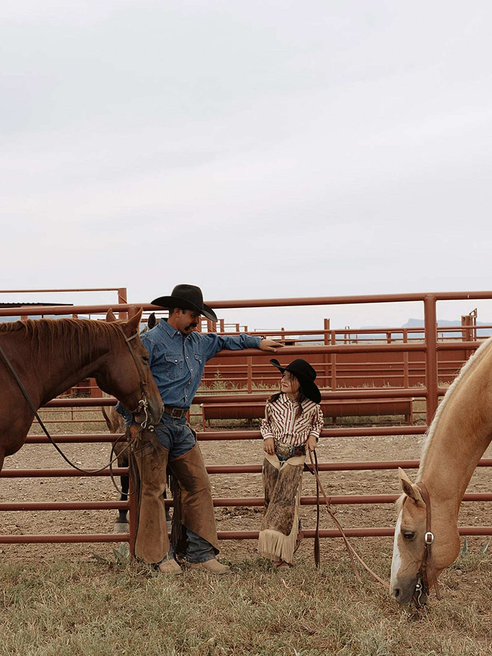 Girl's Cowboygirl Rust Horseshoe Stripe Print Granddaddy Western Snap Shirt - Ely Cattleman - Flyclothing LLC