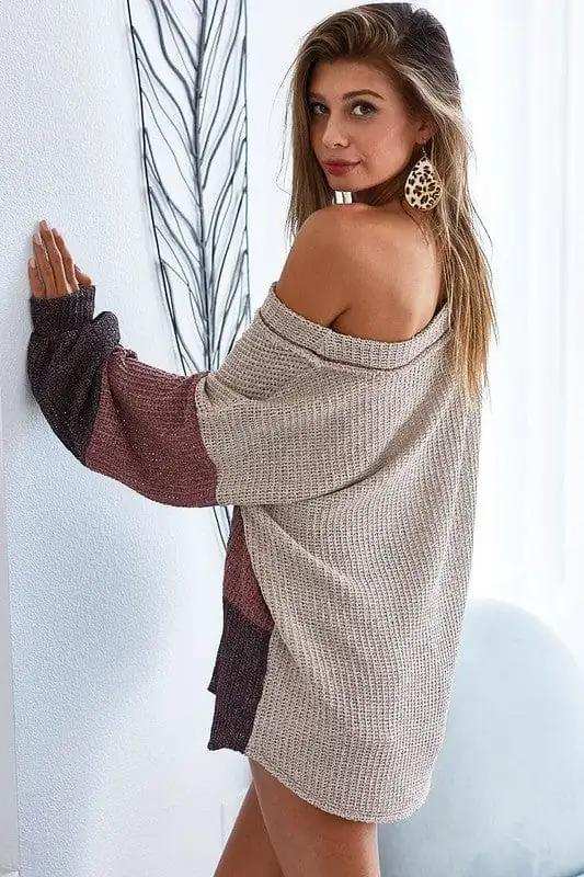 BiBi Color Block Out Stitching V-Neck Knit Top - Trendsi - Flyclothing LLC