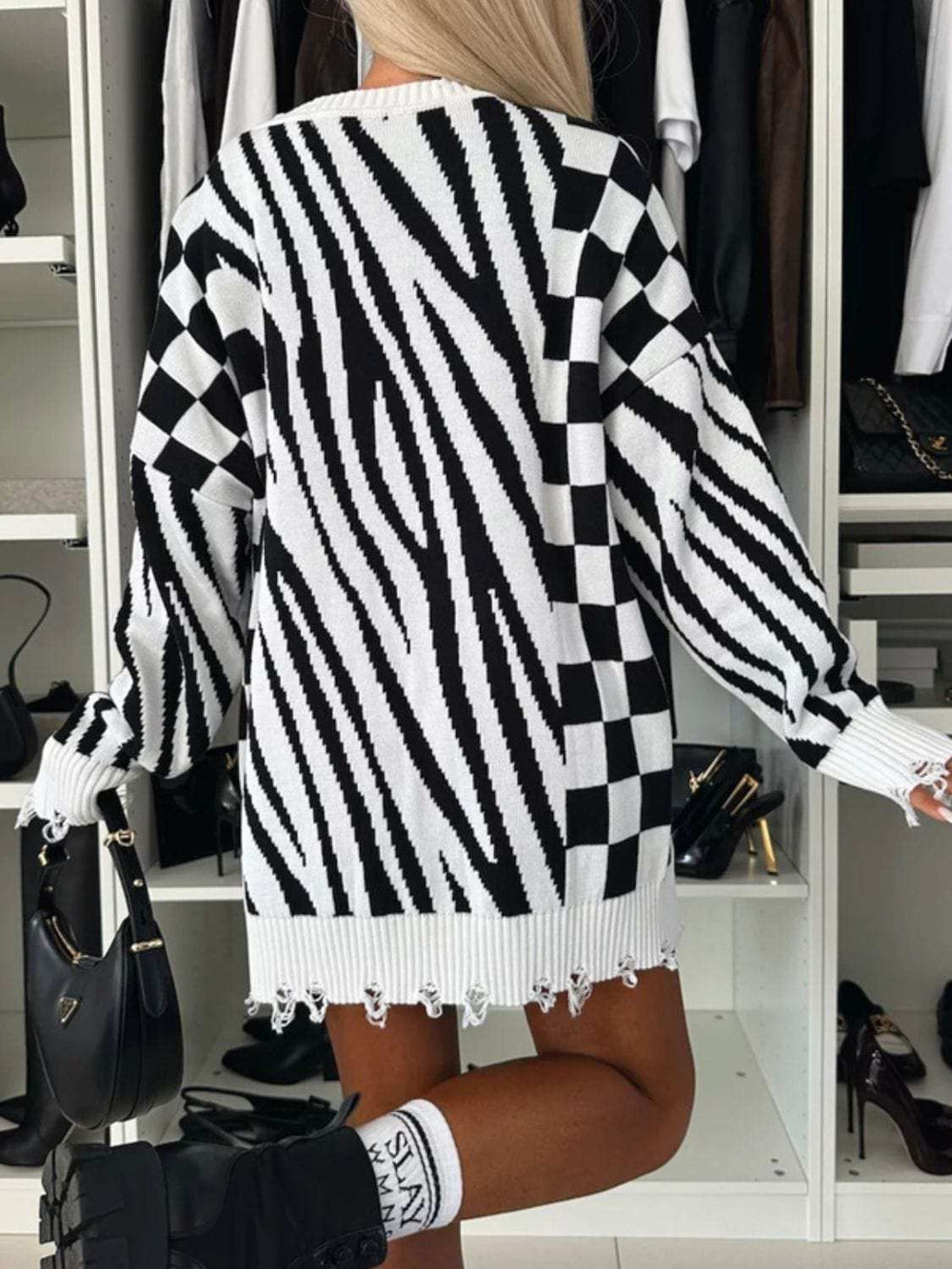 Contrast Round Neck Long Sleeve Oversize Sweater - Trendsi - Flyclothing LLC