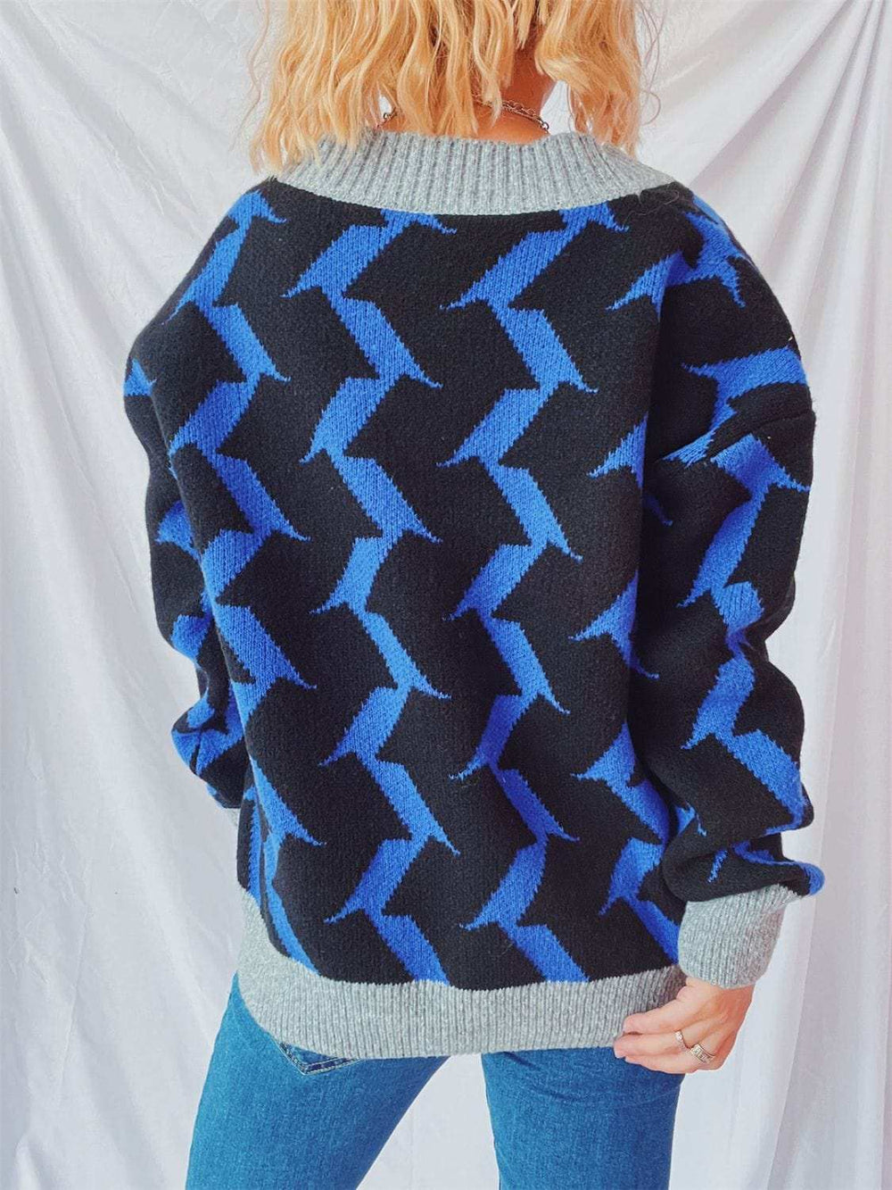 Contrast Trim Geometric V-Neck Long Sleeve Cardigan - Trendsi - Flyclothing LLC