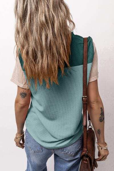 Color Block Round Neck Short Sleeve T-Shirt - Trendsi - Flyclothing LLC