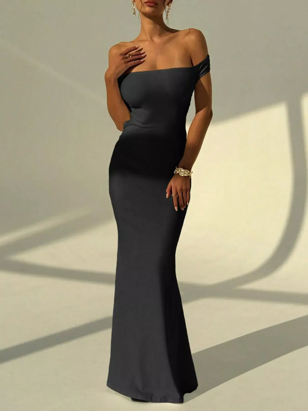 Backless Off-Shoulder Bodycon Mermaid Maxi Dress - Trendsi - Flyclothing LLC