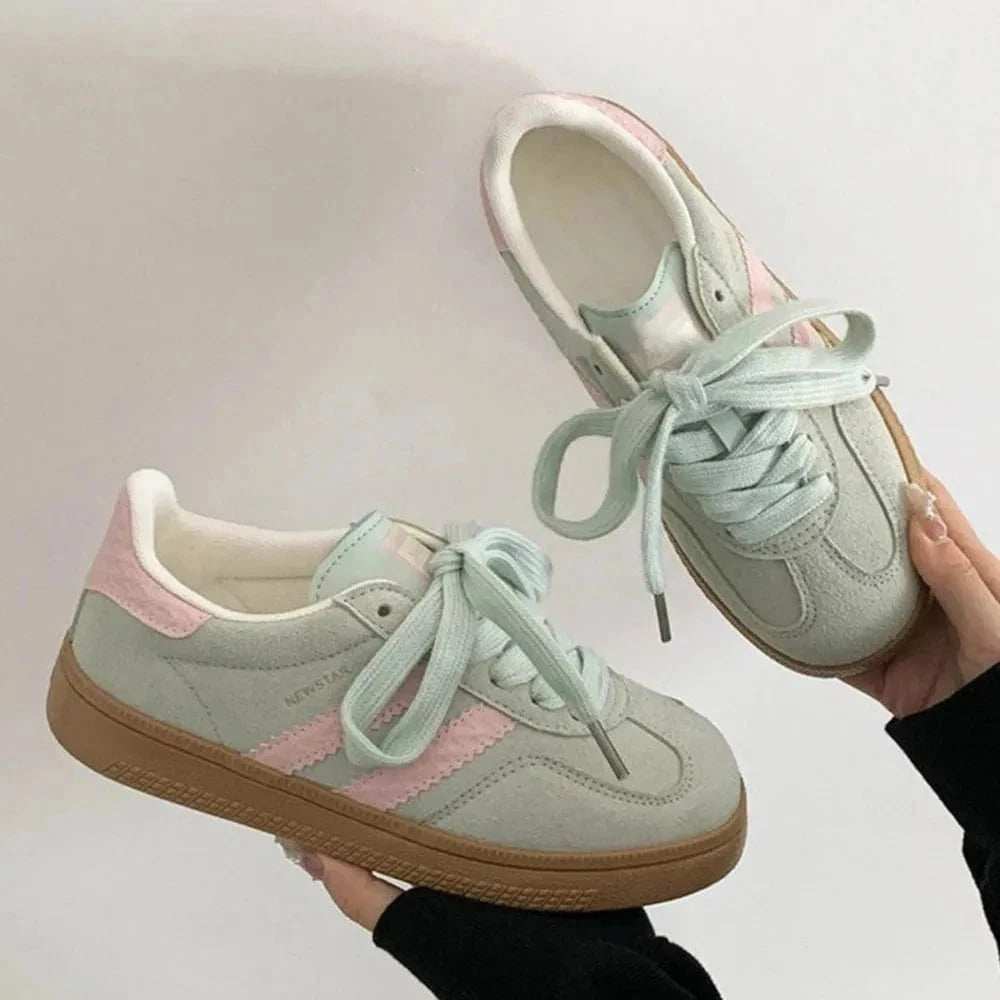 Contrast Round Toe Flat Sneakers - Trendsi - Flyclothing LLC