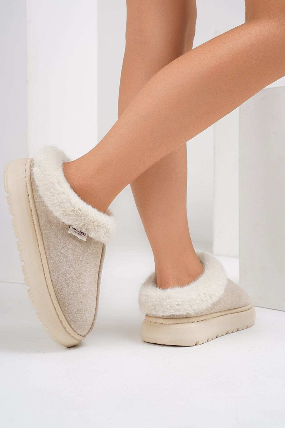 Furry Round Toe Platform Slippers - Trendsi - Flyclothing LLC