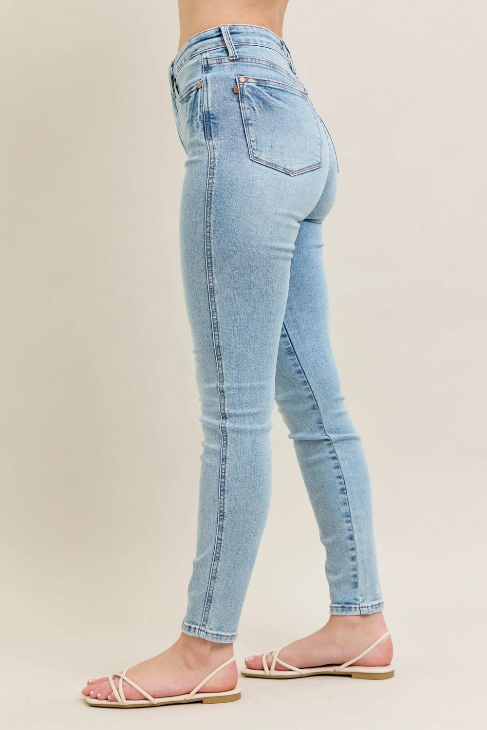 Judy Blue Full Size Mr Tummy Control Vintage Wash Skinny Jeans Plus Size - Trendsi - Flyclothing LLC