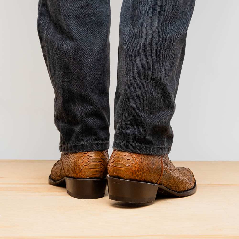 Kansas Cognac - Marco Di Milano - Flyclothing LLC