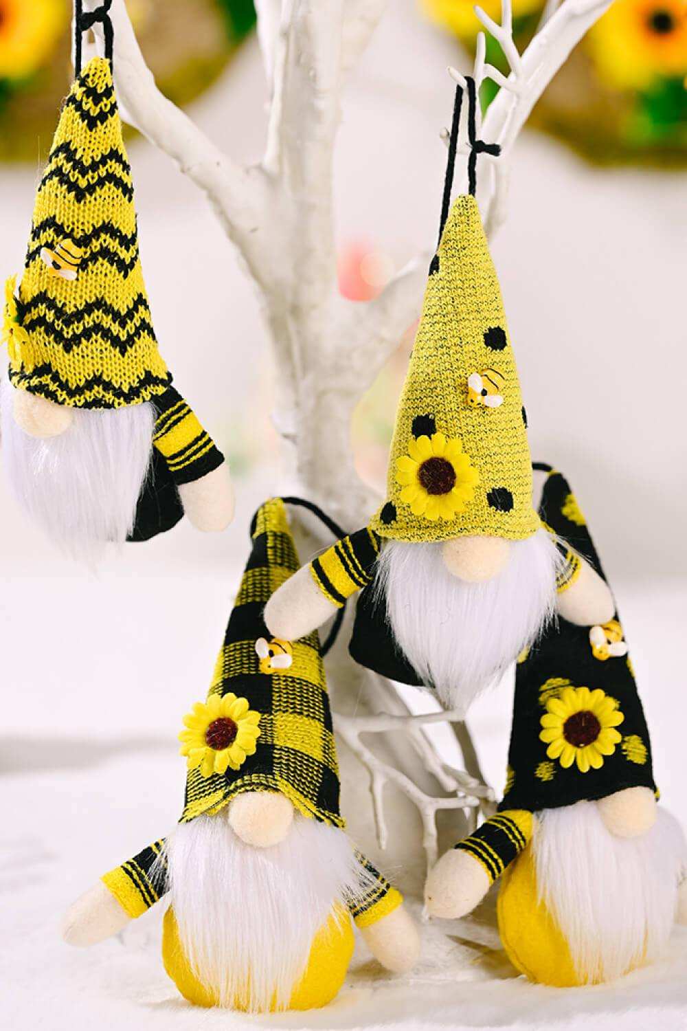 Random 4-Pack Sunflower Faceless Gnome Hanging Widgets - Trendsi - Flyclothing LLC