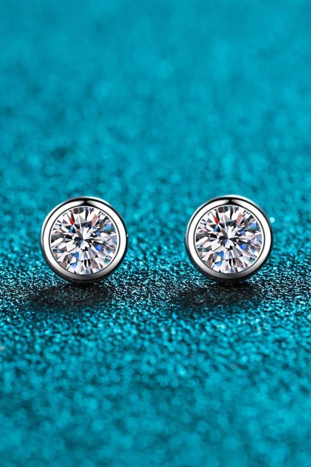 Inlaid 1 Carat Moissanite Stud Earrings - Trendsi - Flyclothing LLC