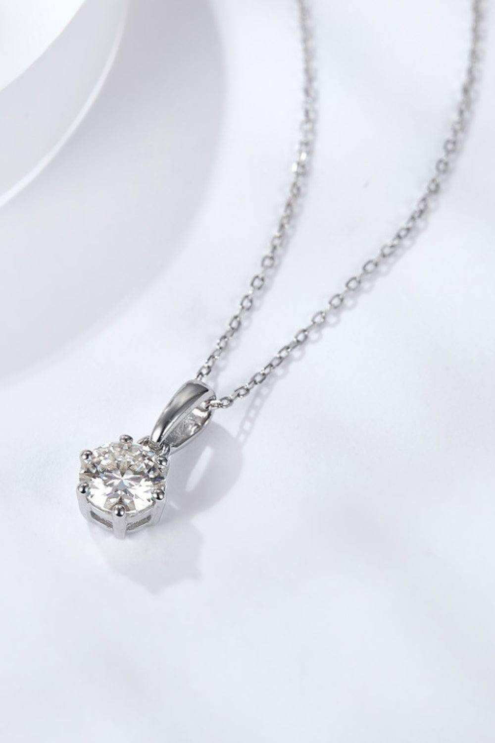 2 Carat 6-Prong Moissanite Pendant Necklace - Trendsi - Flyclothing LLC