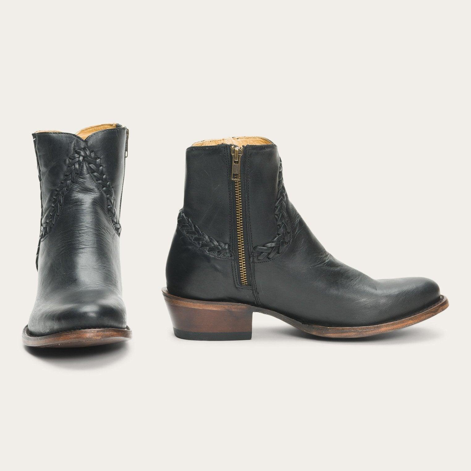 Leather deals pixie boots