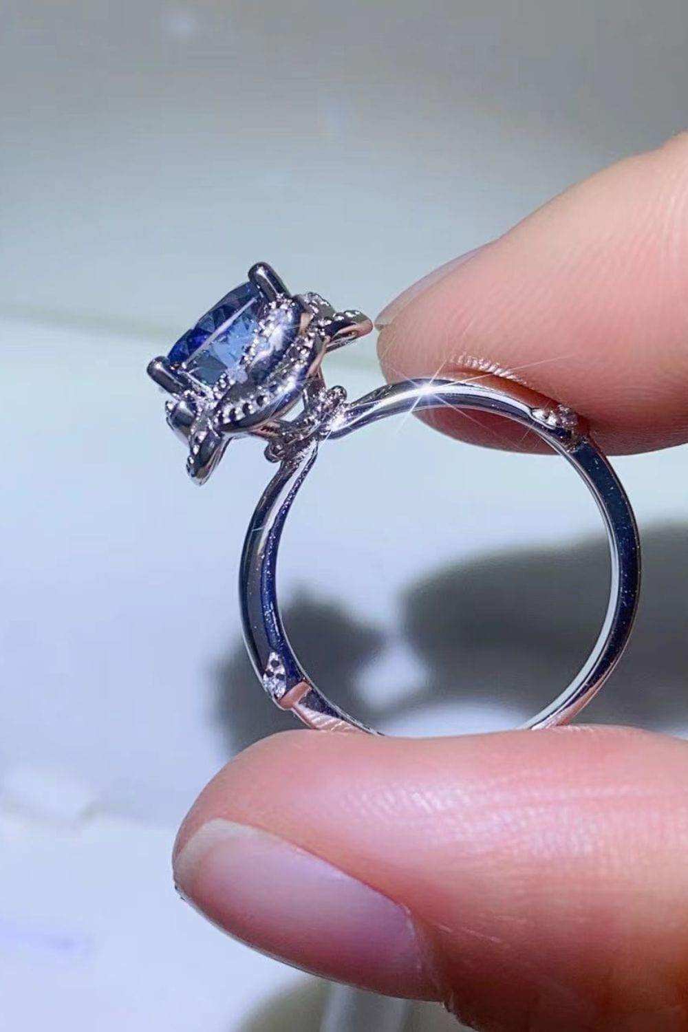2 Carat Moissanite Contrast 925 Sterling Silver Ring - Trendsi - Flyclothing LLC
