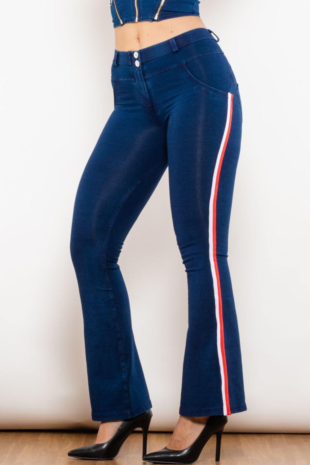 Calça flare jeans sales com listra lateral