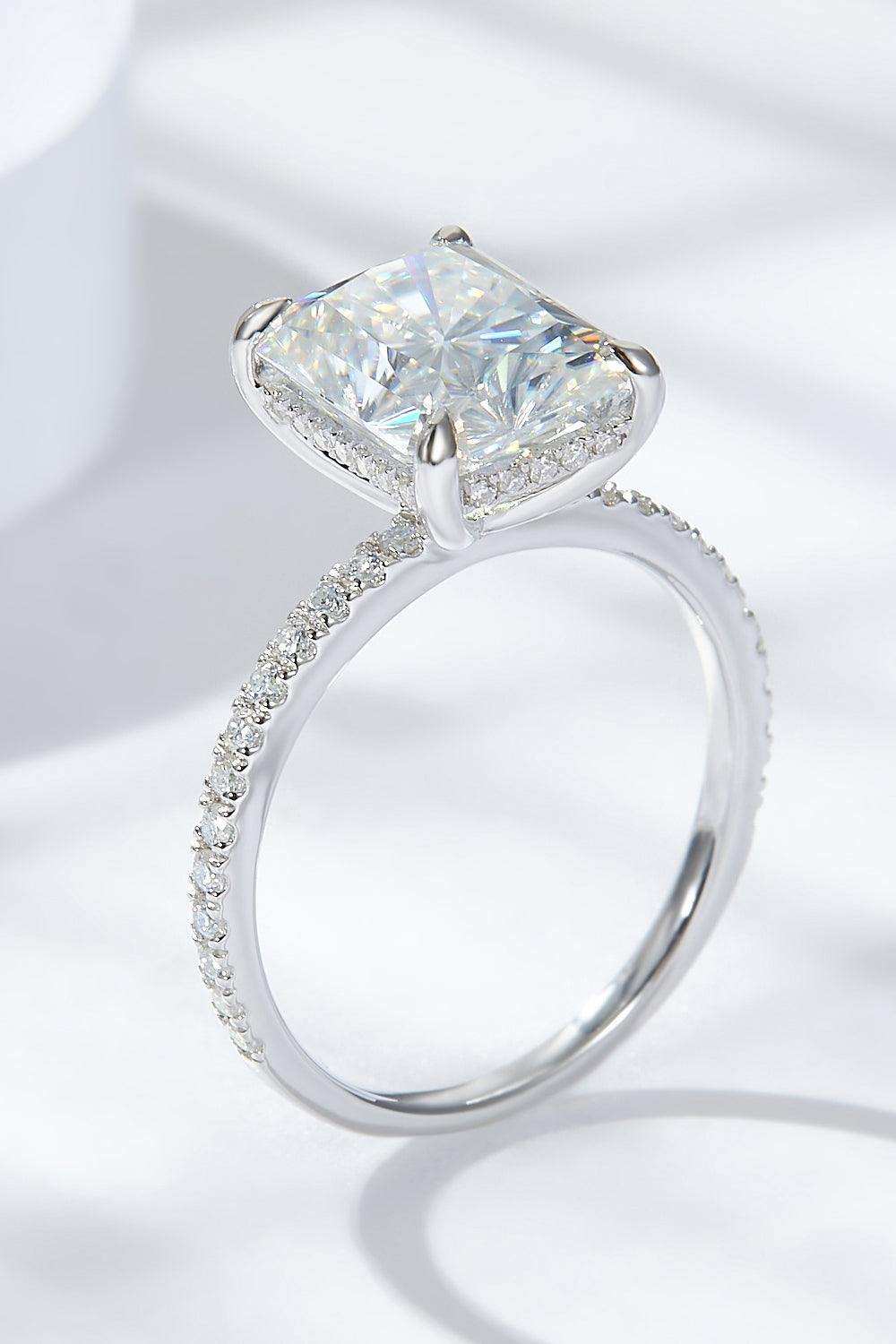 4 Carat Moissanite 4-Prong Side Stone Ring - Trendsi - Flyclothing LLC