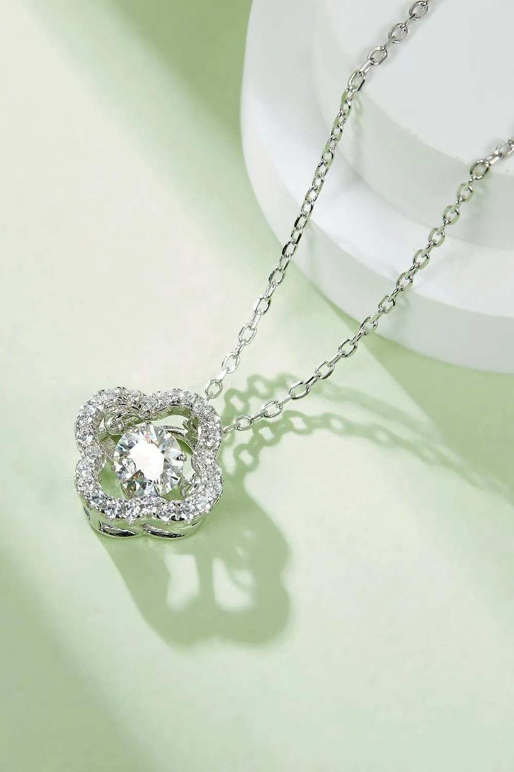 Moissanite Four Leaf Clover Pendant Necklace - Trendsi - Flyclothing LLC