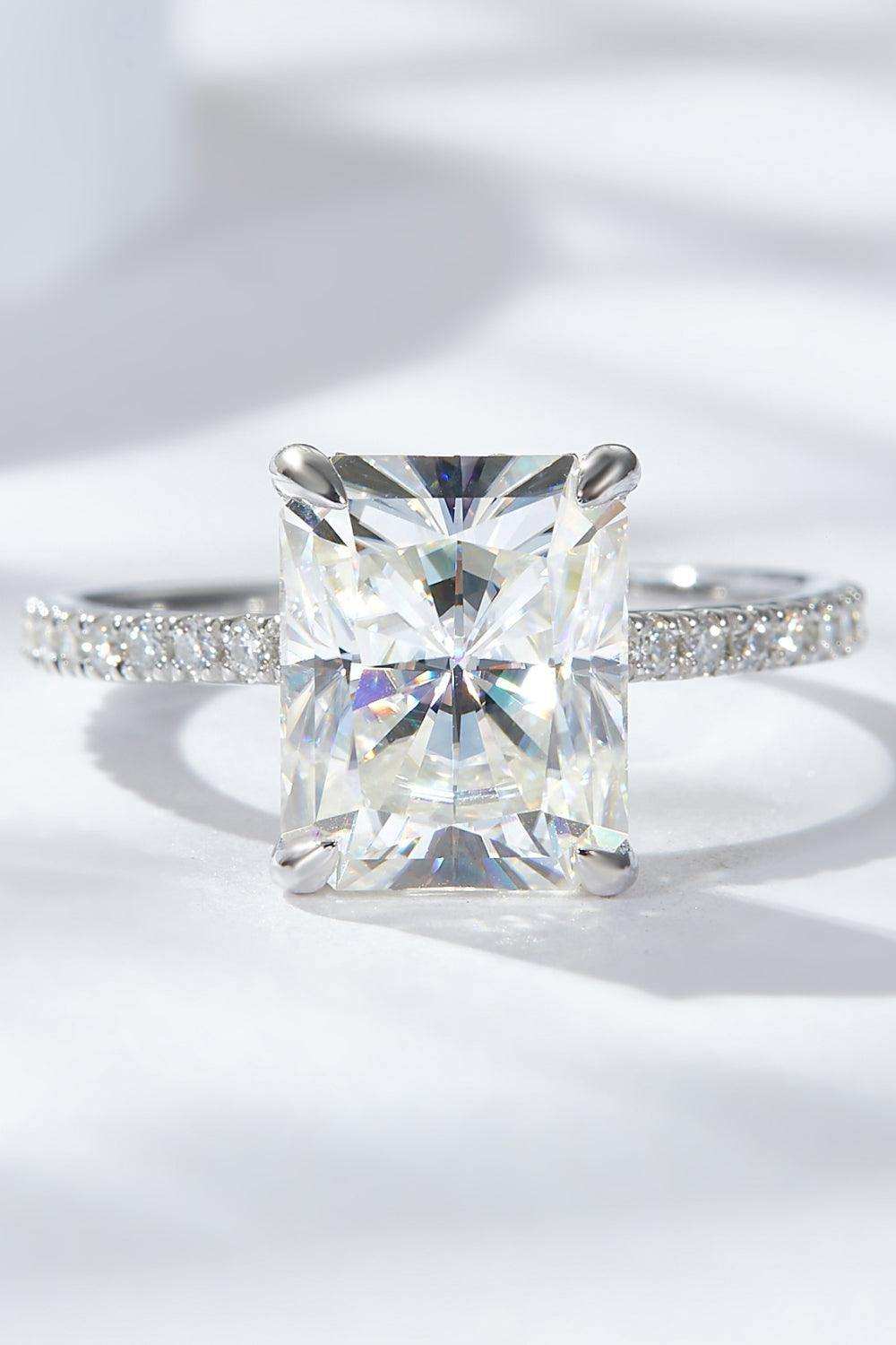 4 Carat Moissanite 4-Prong Side Stone Ring - Trendsi - Flyclothing LLC