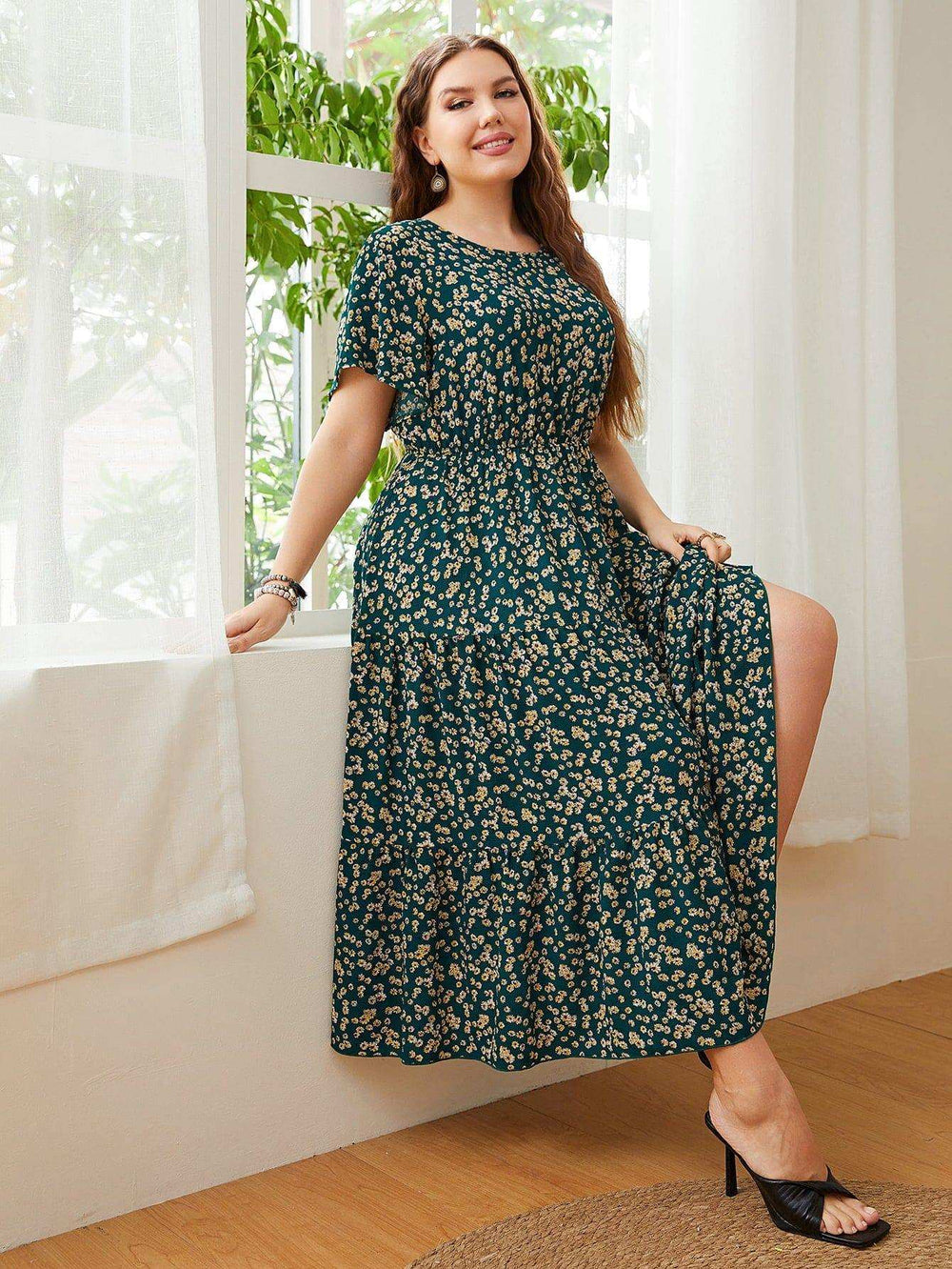 Plus Size Floral Round Neck Short Sleeve Midi Dress - Trendsi - Flyclothing LLC
