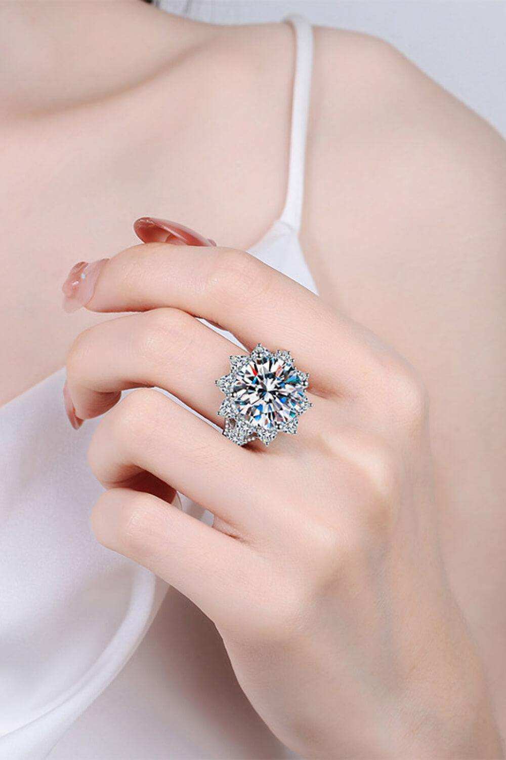 10 Carat Moissanite Flower-Shaped Ring - Trendsi - Flyclothing LLC
