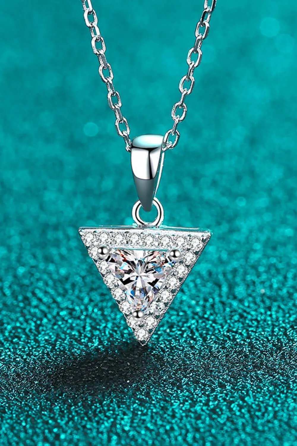 925 Sterling Silver Triangle Moissanite Pendant Necklace - Trendsi - Flyclothing LLC