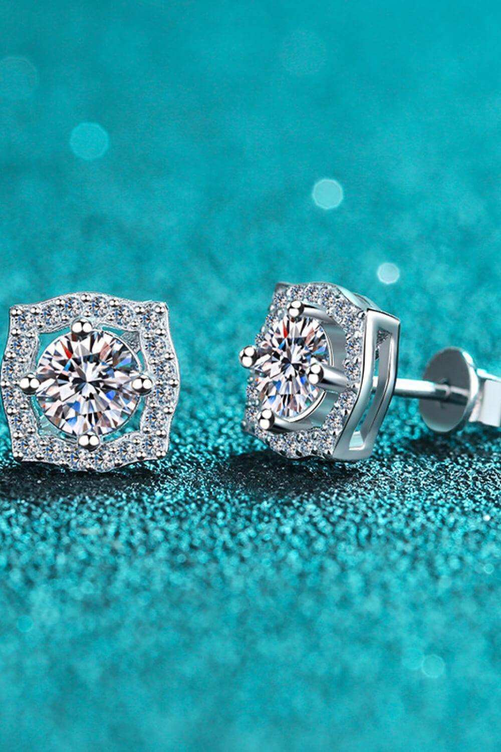 1 Carat Moissanite Geometric Stud Earrings - Trendsi - Flyclothing LLC