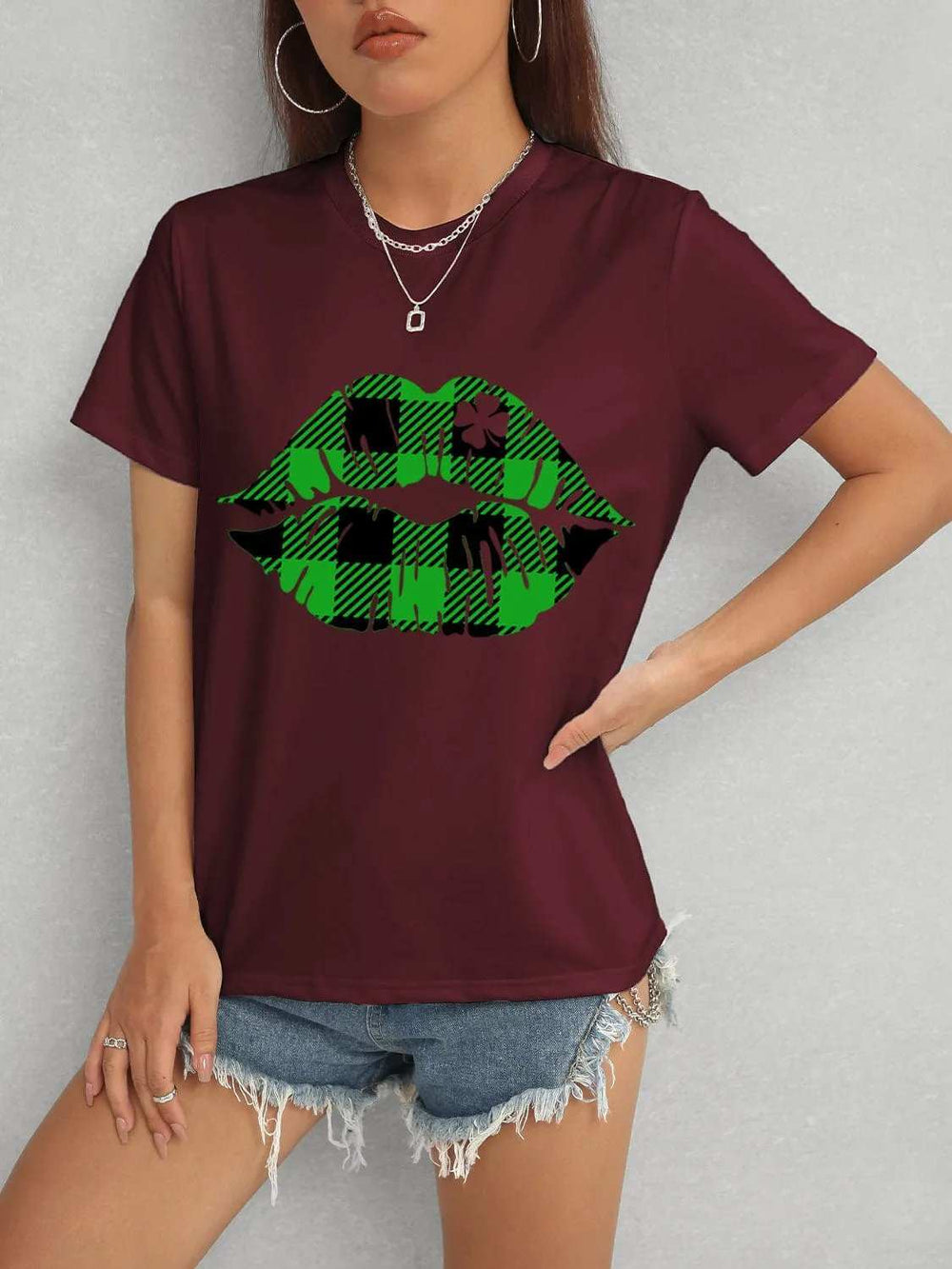 Plaid Lip Graphic Round Neck T-Shirt - Trendsi - Flyclothing LLC