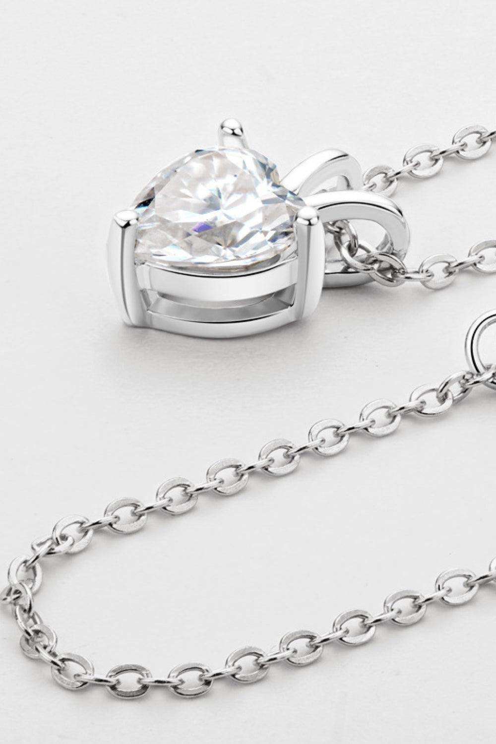 1 Carat Moissanite Heart-Shaped Pendant Necklace - Trendsi - Flyclothing LLC