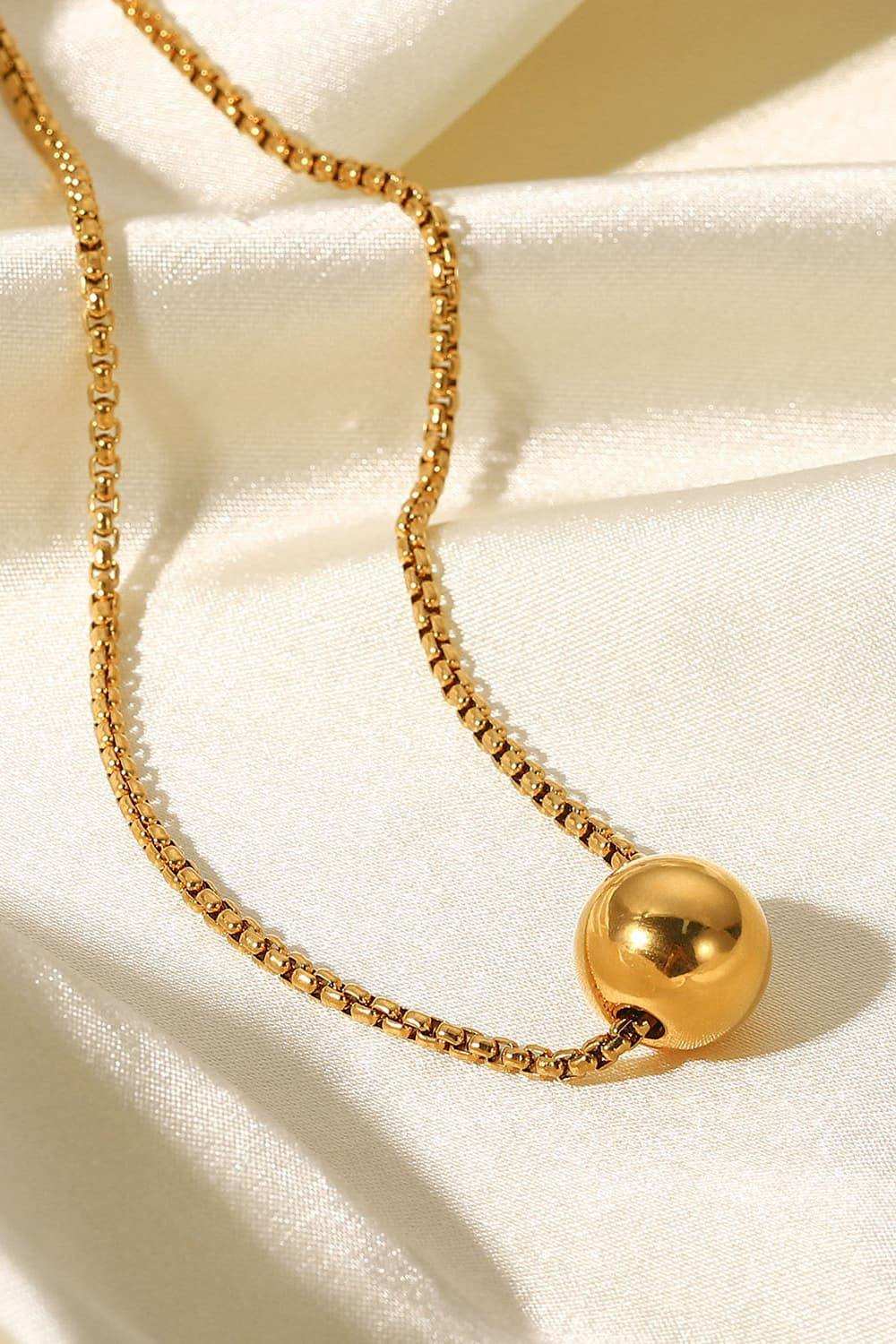 18K Gold-Plated Round Shape Pendant Necklace - Trendsi - Flyclothing LLC