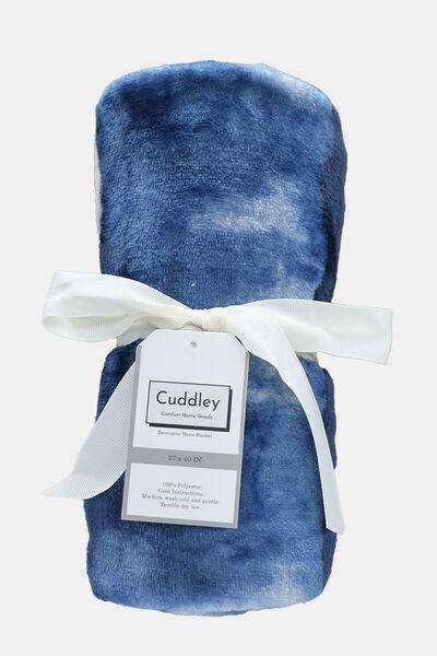Cuddley Fleece Decorative Throw Blanket - Trendsi - Flyclothing LLC