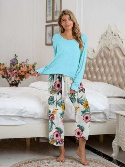 Round Neck Top and Printed Pants Lounge Set - Trendsi - Flyclothing LLC