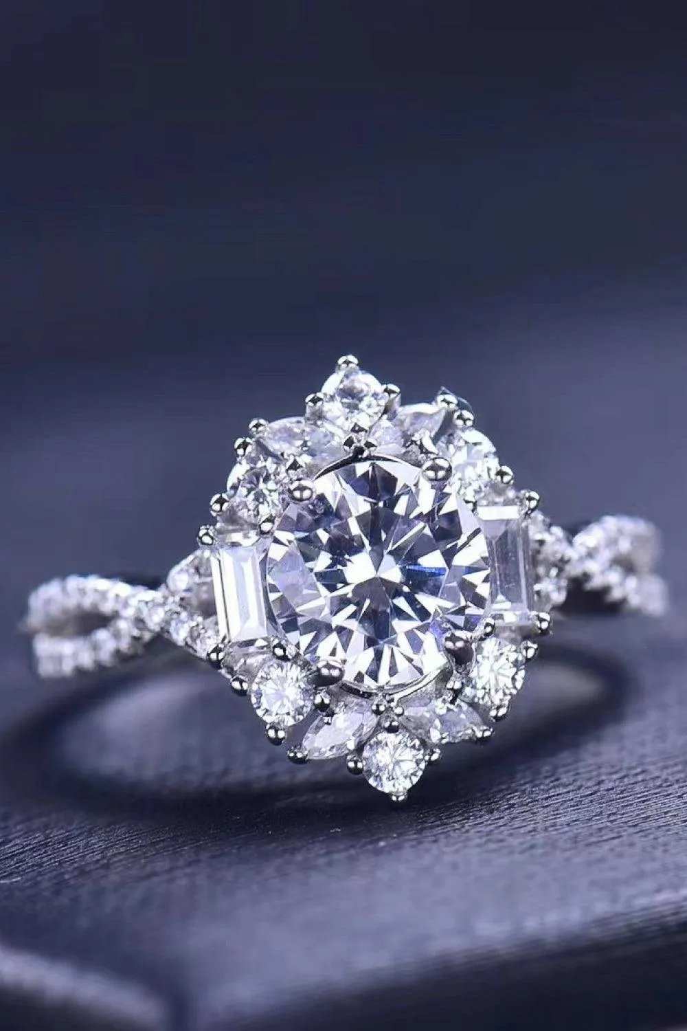 Floral 2 Carat Moissanite Crisscross Ring - Trendsi - Flyclothing LLC