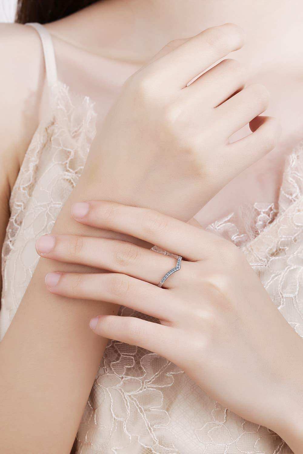 Minimalist Moissanite Rhodium-Plated Ring - Trendsi - Flyclothing LLC