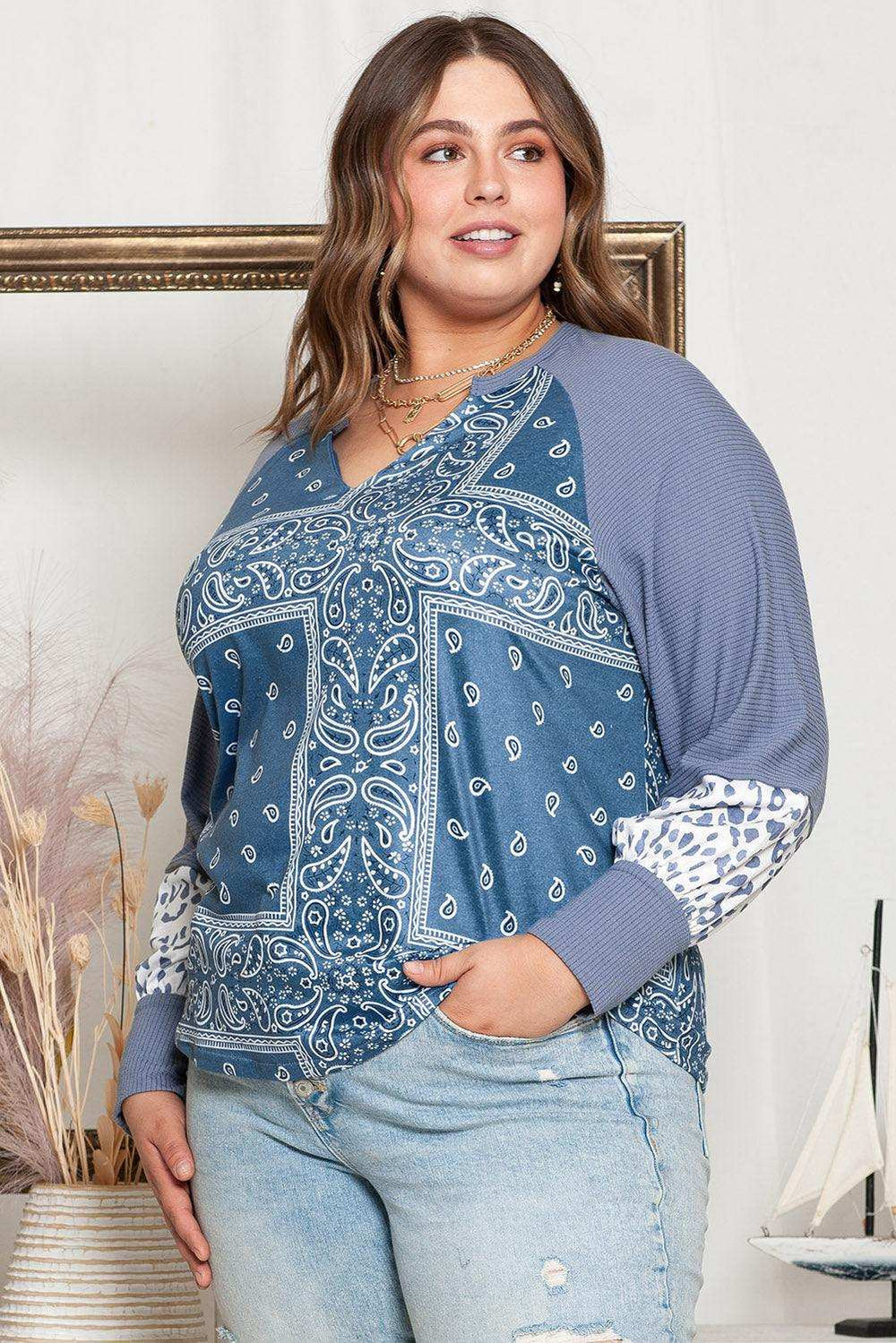 Plus Size V-Neck Printed Raglan Sleeve Blouse - Trendsi - Flyclothing LLC